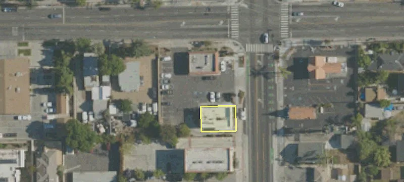 4349 Maine Ave
