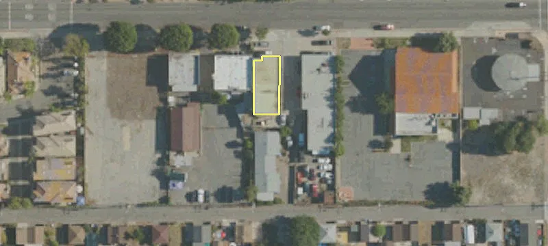 2416 Huntington Dr