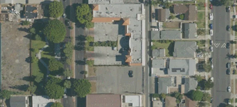 15534 Paramount Blvd