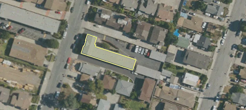 4136 Rowland Ave