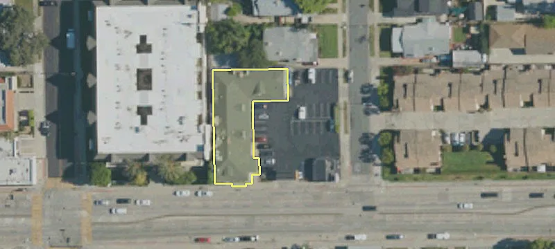 221 Foothill Blvd