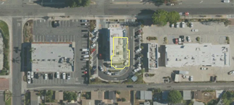 1122 Huntington Dr