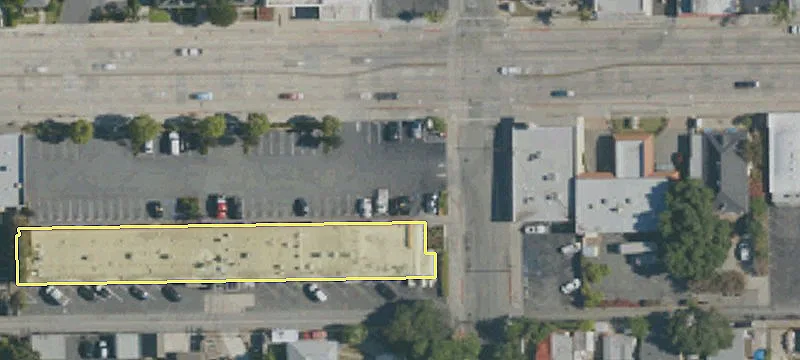 402 Foothill Blvd
