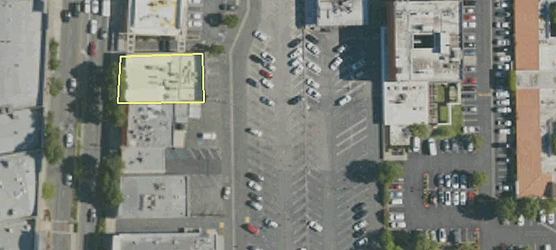 1212 Baldwin Ave, Unit 1216