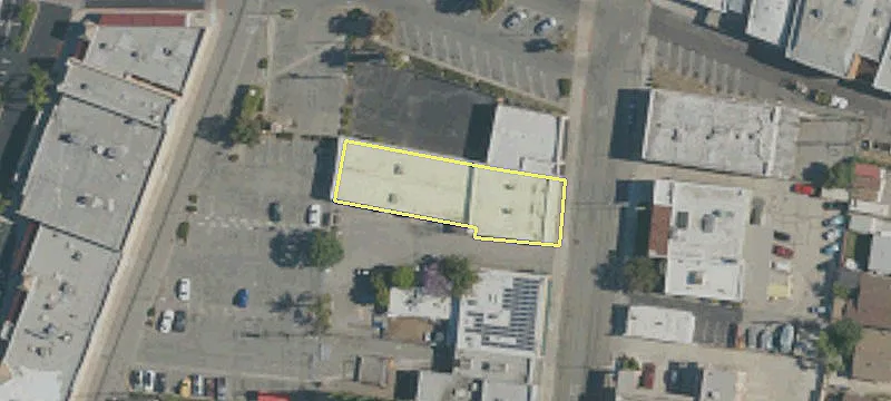 3569 Lexington Ave