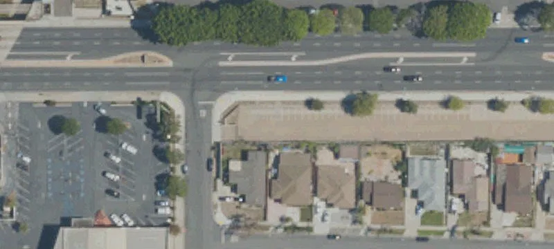 2800 Rosecrans Ave