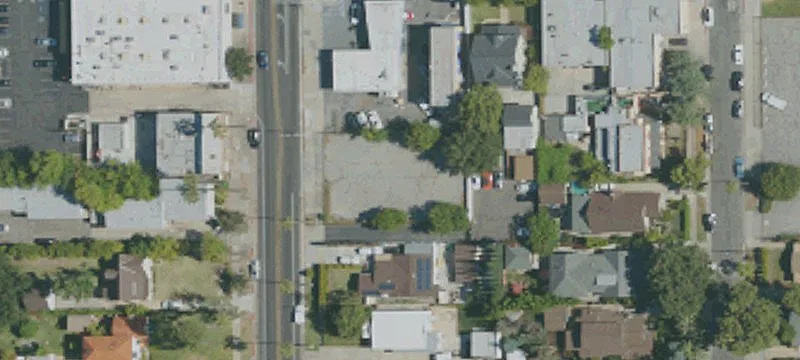 1300 Hl Ave