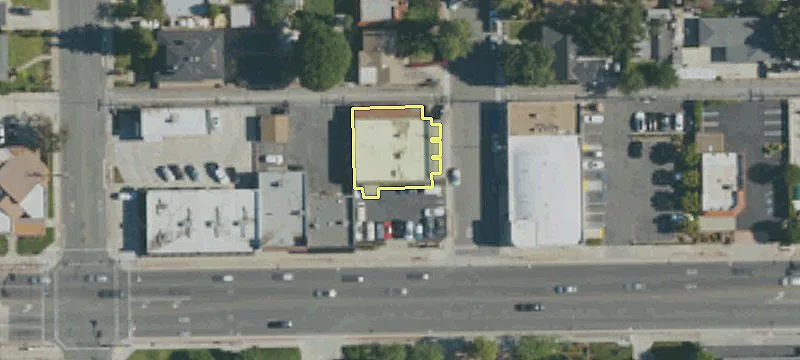 931 Foothill Blvd