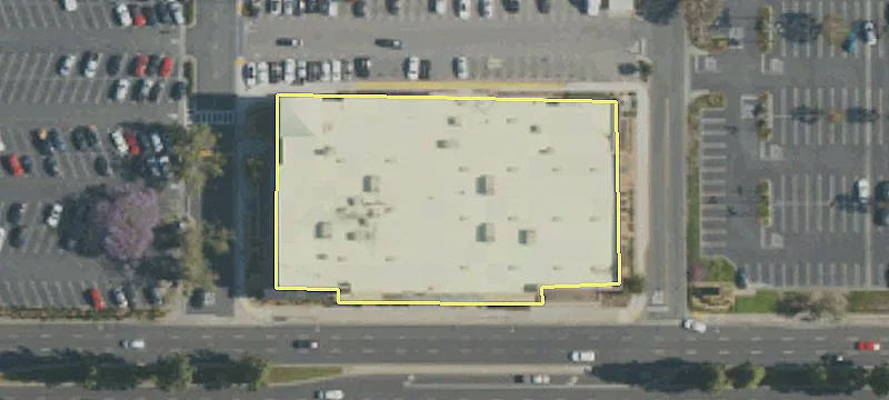 4821 Del Amo Blvd