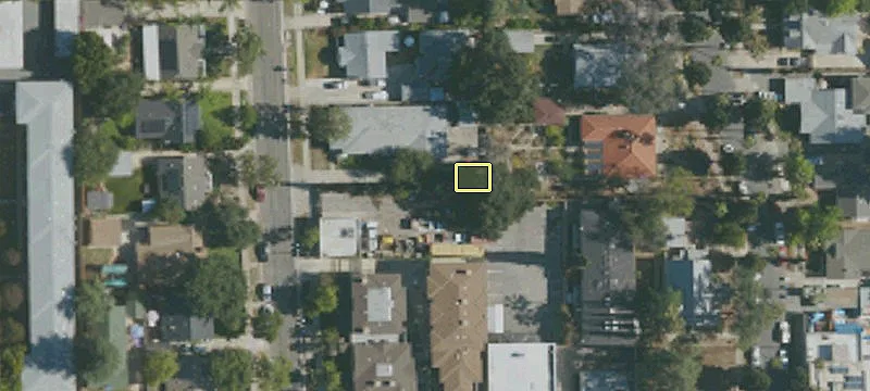 1370 El Molino Ave
