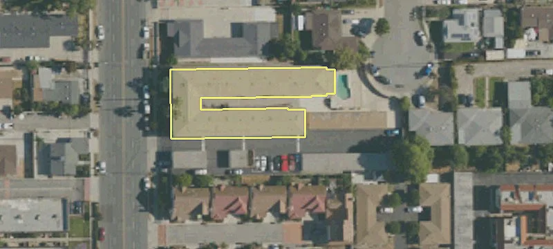 4440 Merced Ave
