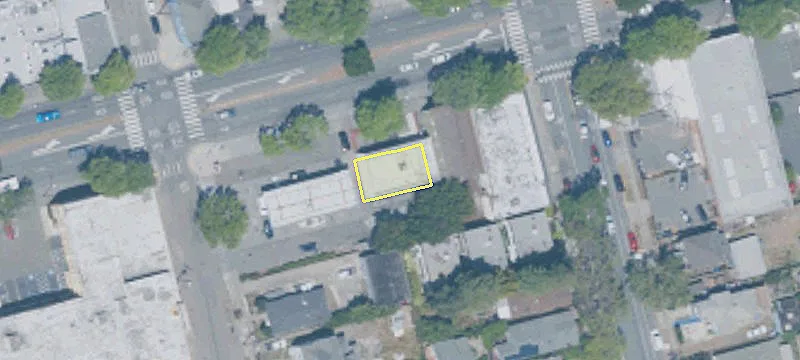 960 University Ave
