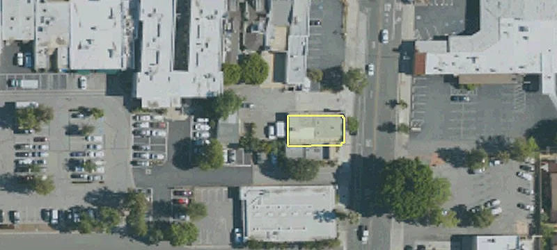 27 Baldwin Ave