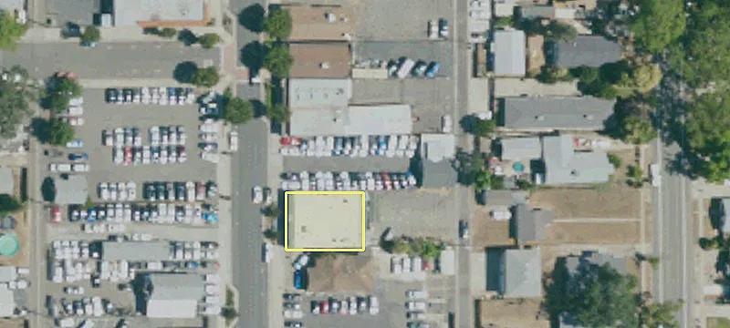 307 Riverside Ave