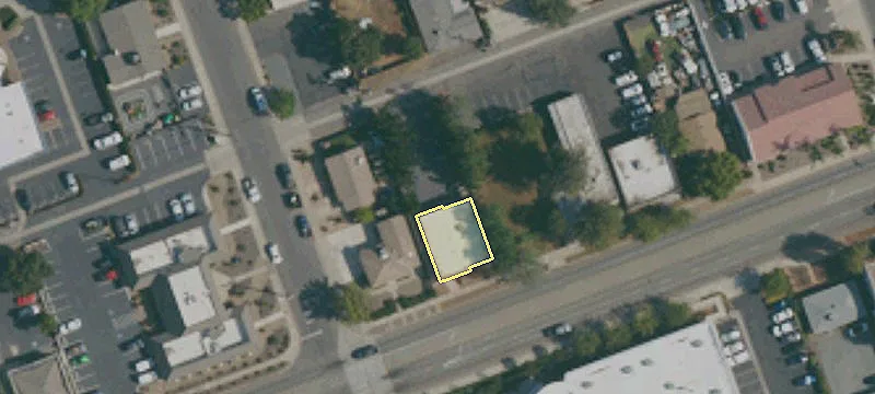 810 Grand Ave