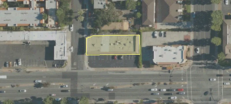 1735 Huntington Dr