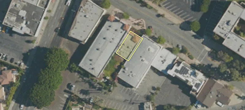11012 Main St