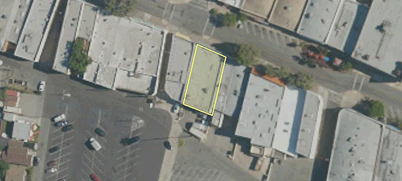 10904 Main St