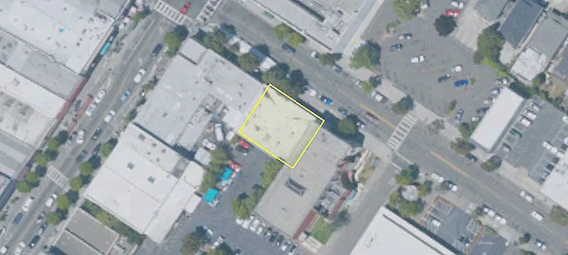 2408 Santa Clara Ave
