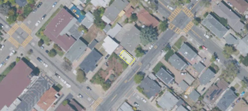 1361 High St