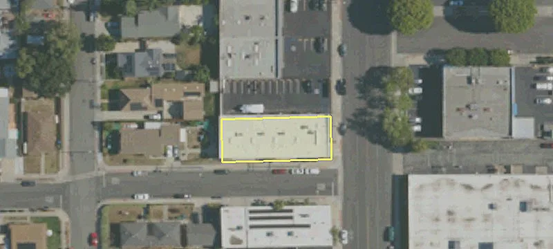 1251 Shamrock Ave