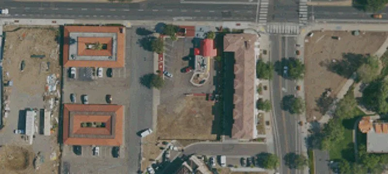 13095 Poway Rd