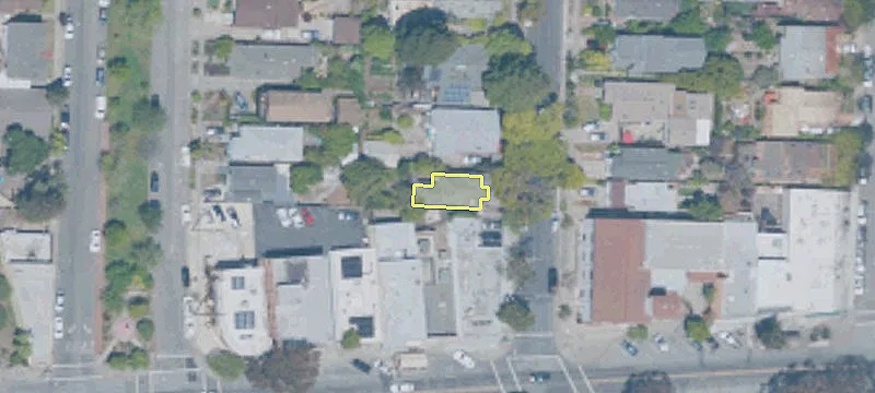 838 Pomona Ave