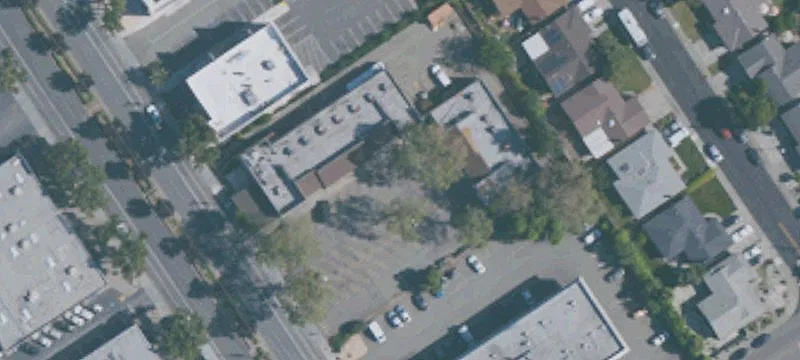 7065 Vlg Pkwy