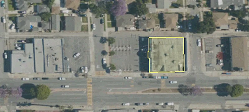 Compton, CA 90221