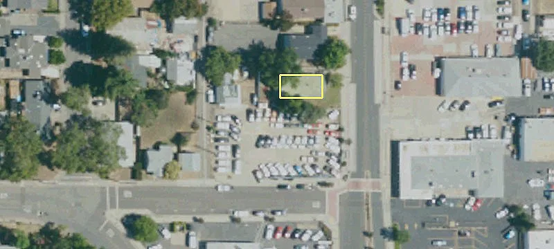 104 6th St
