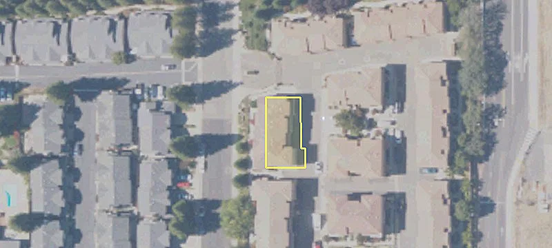 112 Adora Cir