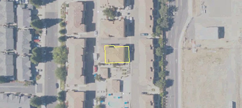 423 Adora Cir