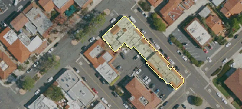 16921 Via De Santa Fe