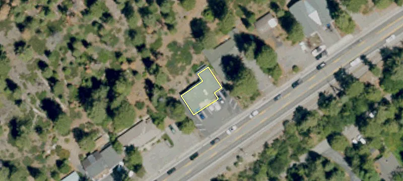 1325 Lk Blvd