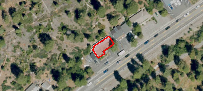 1225 Lk Blvd
