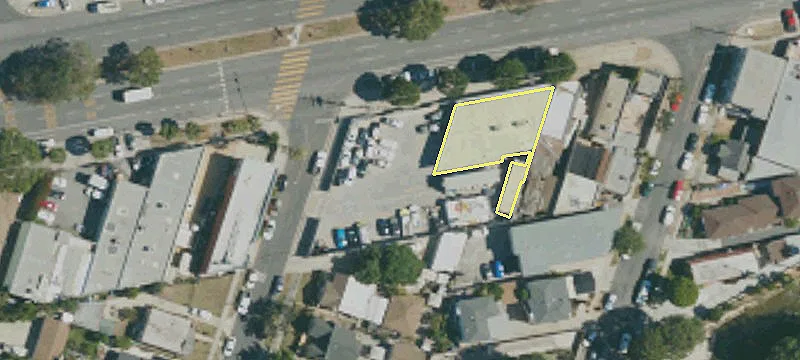 629 Lincoln Ave