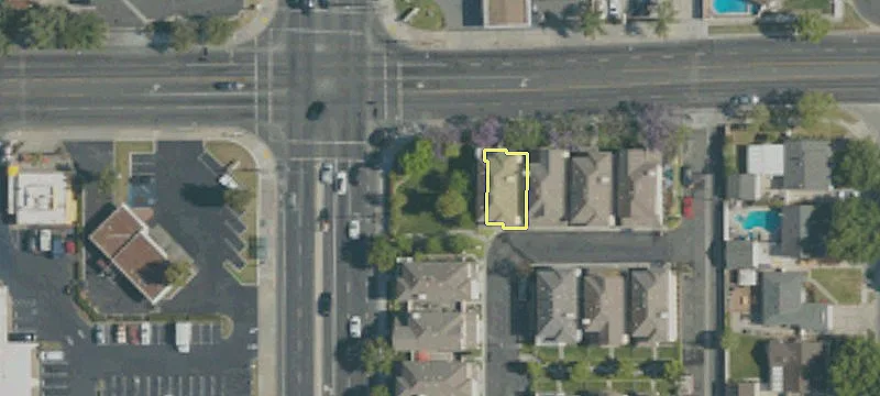 Lakewood, CA 90712