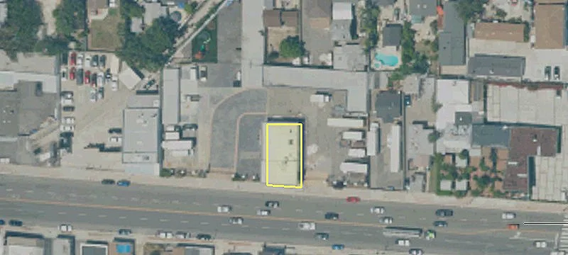 6935 Foothill Blvd