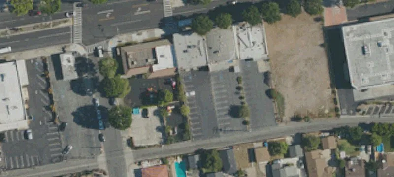 108 Live Oak Ave