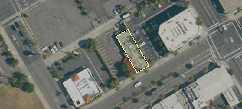 340 Grand Ave