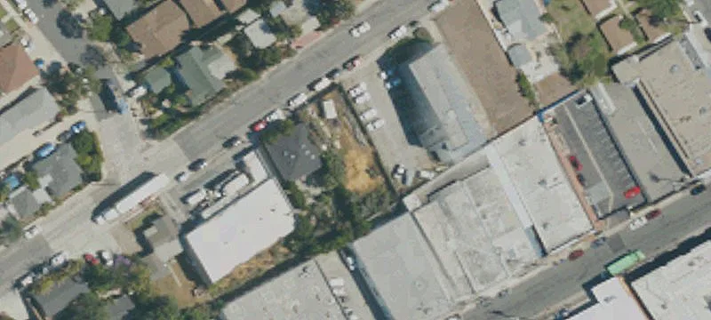 408 Warren Ln