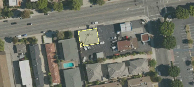 914 Duarte Rd