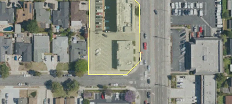 18045 Crenshaw Blvd