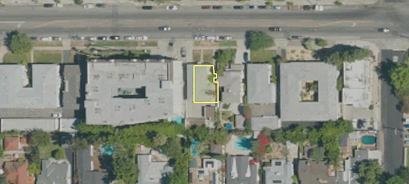11926 Magnolia Blvd