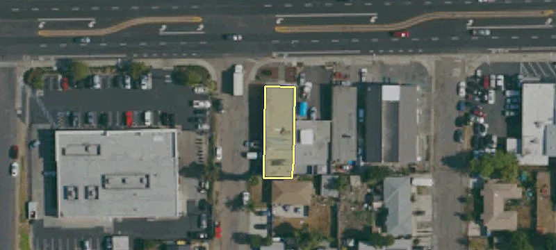 7303 Broadway