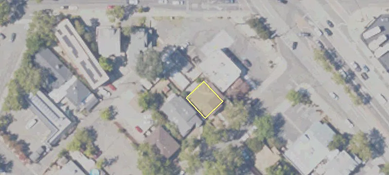 210 High St