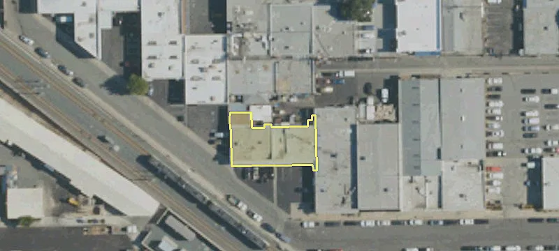 25 Flower St