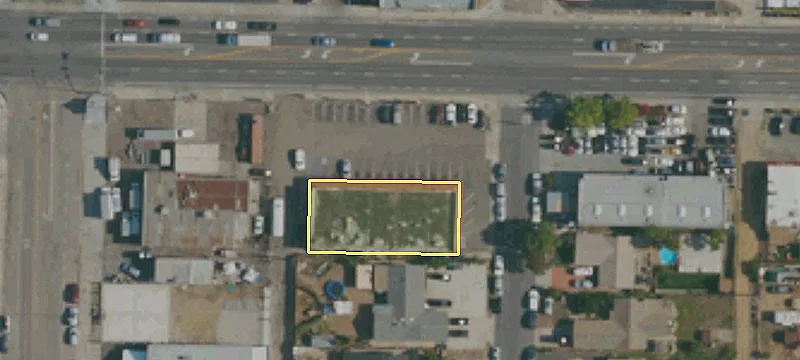566 Paraiso Ave