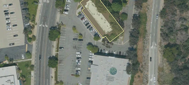 2020 Brea Cyn Rd