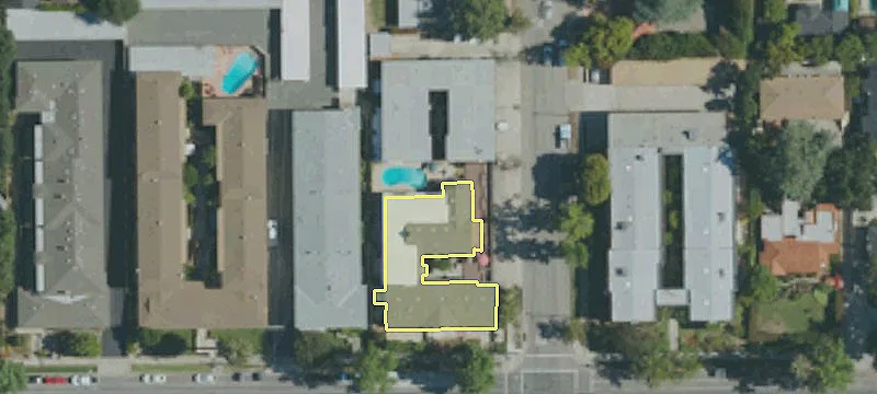 585 Sierra Madre Blvd